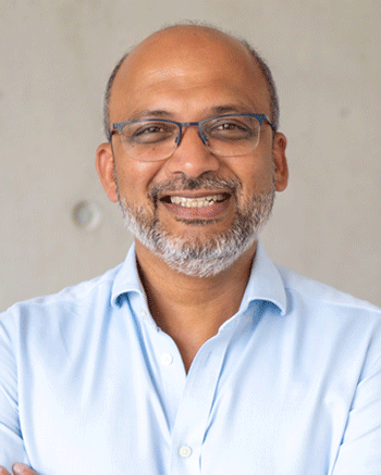Manish-Sinha.png