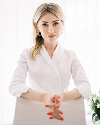 Mantula_Alina_Oleksandrivna_2.jpg