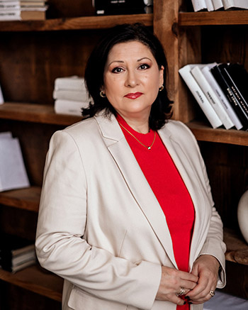 Molochek_Nataliya_350.jpg