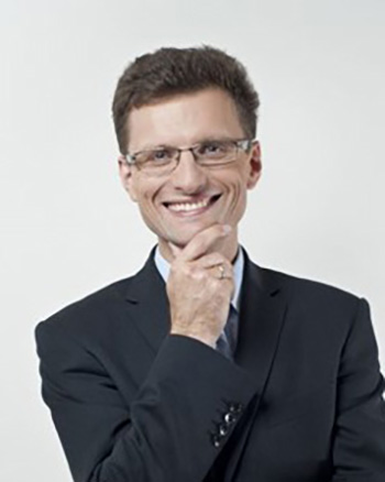 Piotr_Socha_350.jpg